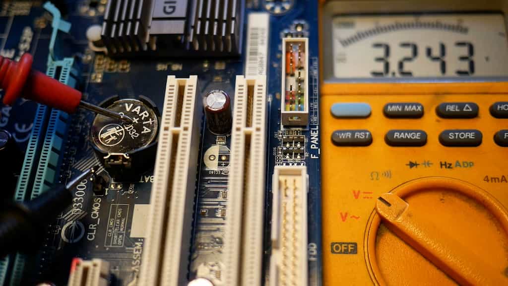 Photo mesure tension pile CMOS avec pin CLEAR CMOS