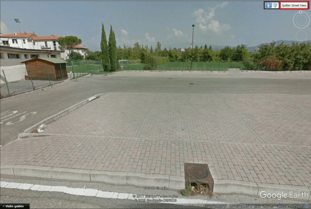 Capture d'écran Google Earth : vue Street View.
